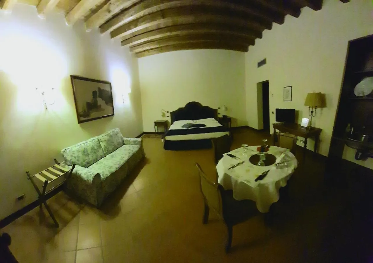 Villa Lampedusa Palermo 3*,  Włochy