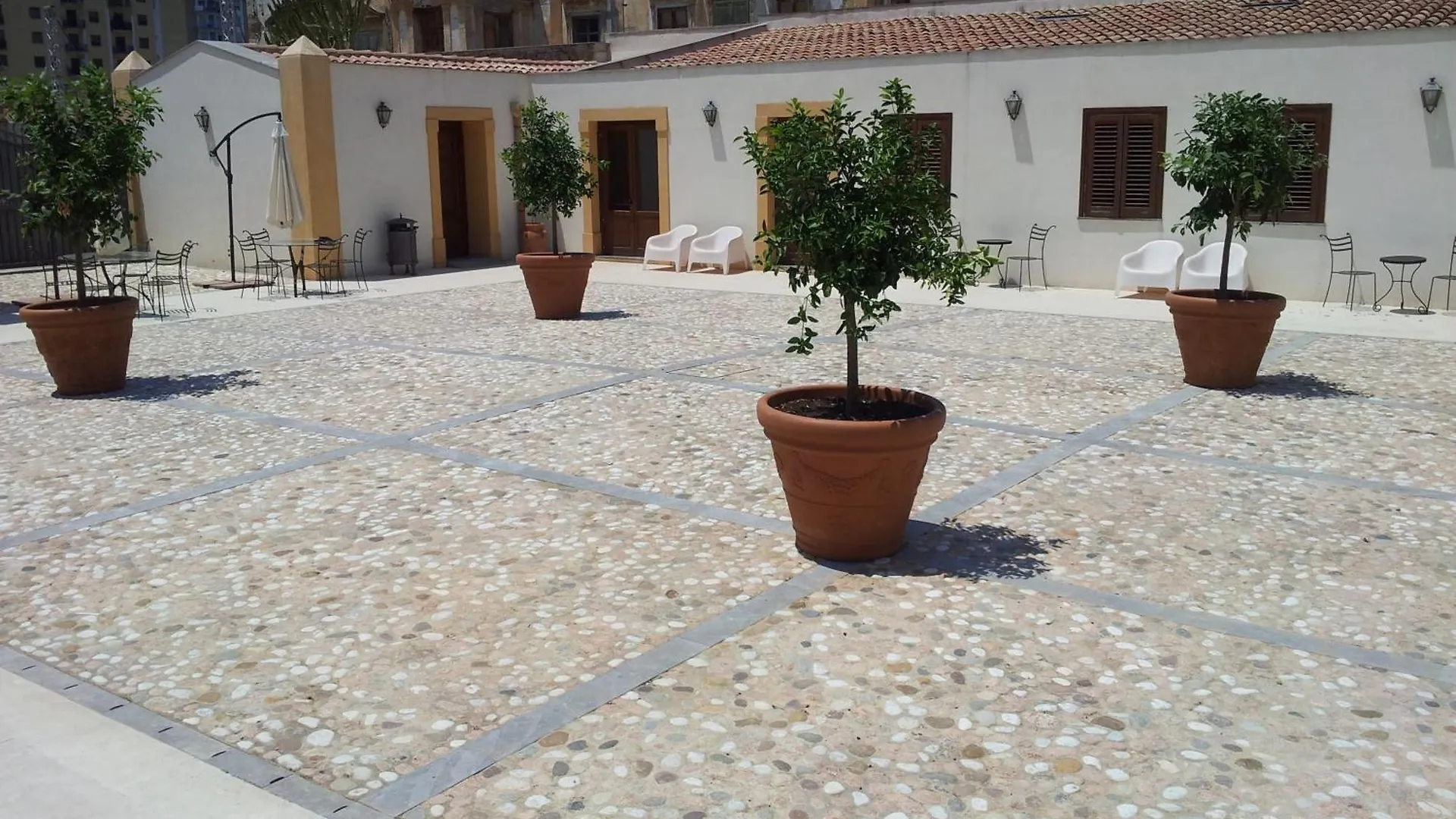 *** Lejlighedshotel Villa Lampedusa Palermo Italien